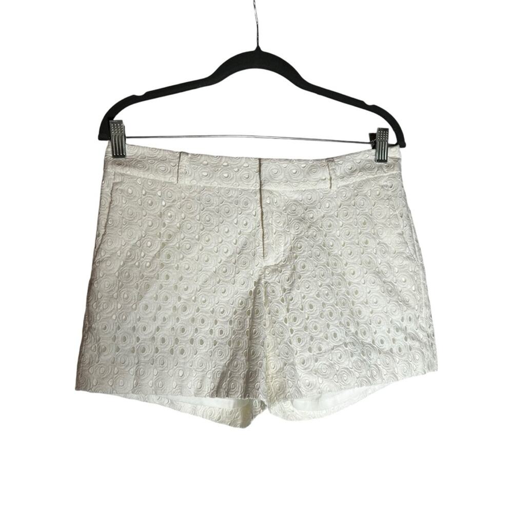 Banana Republic White 100% Cotton Eyelet Shorts Size 2